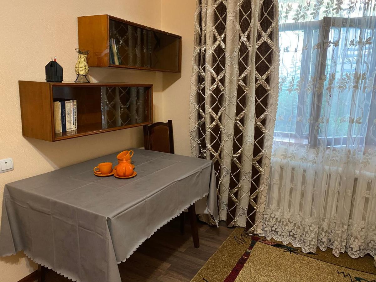 Guest House Vip Osh Dış mekan fotoğraf